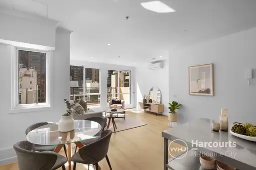1118/422 Collins Street, Melbourne Sold by Harcourts Melbourne City