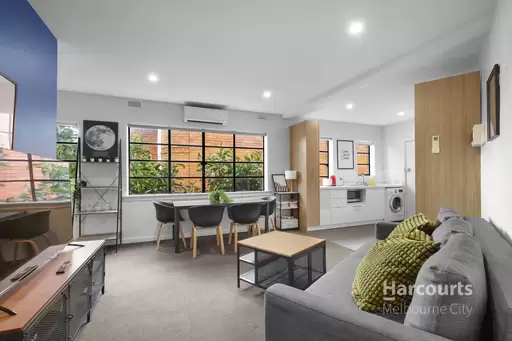9/2-4 Garden Avenue, East Melbourne Leased by Harcourts Melbourne City