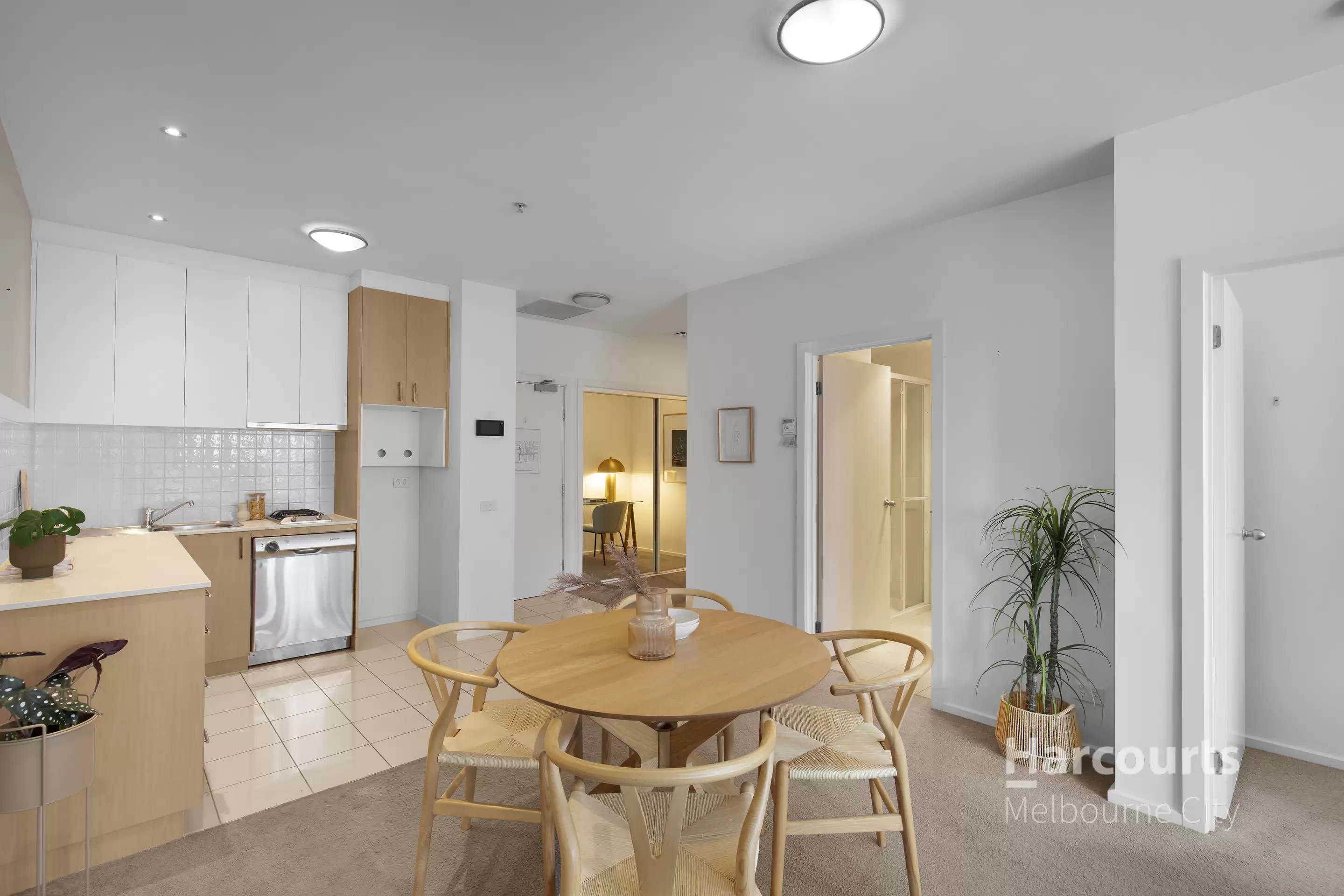 1701/250 Elizabeth Street, Melbourne Sold by Harcourts Melbourne City - image 3