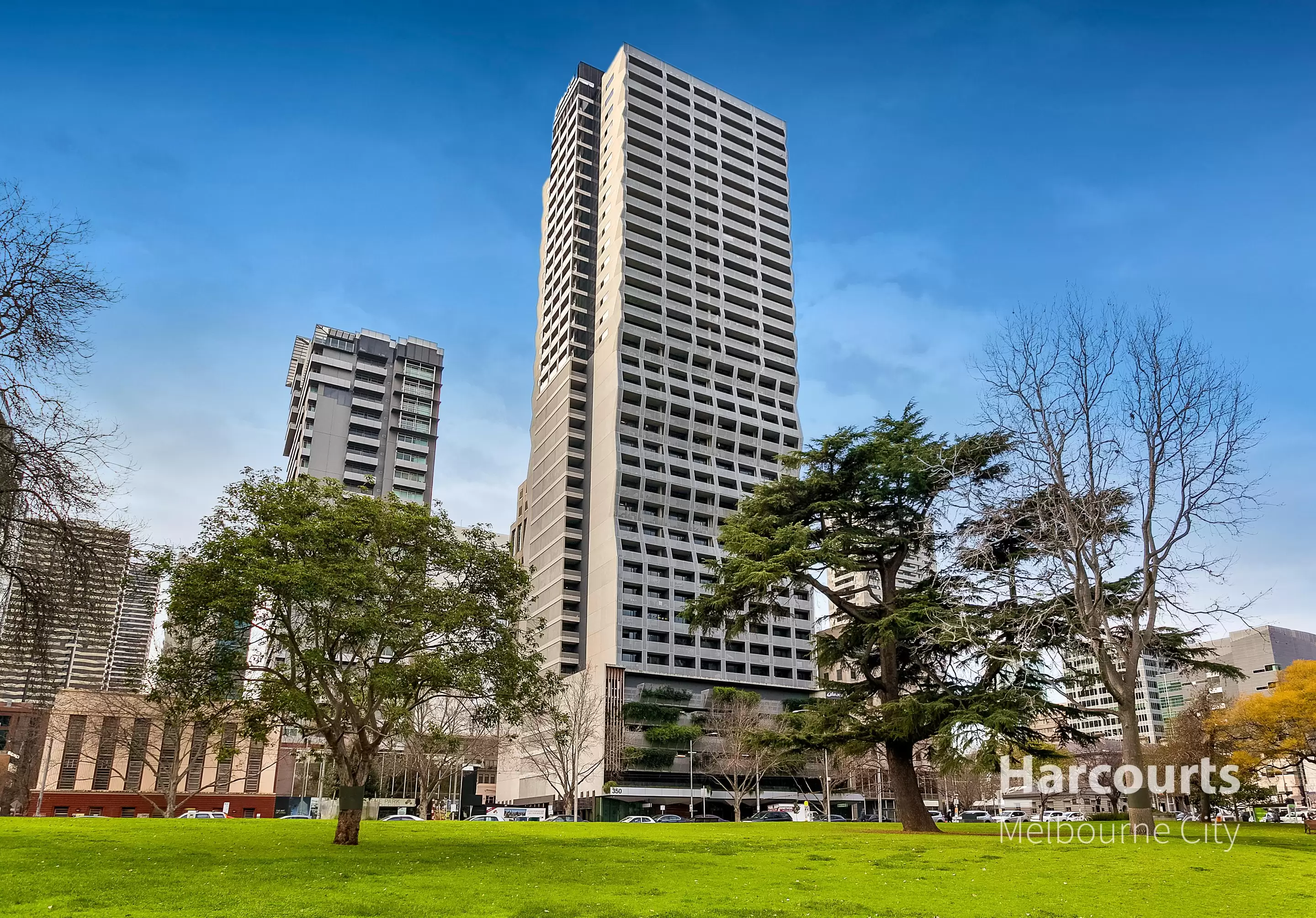 620/17 Singers Lane, Melbourne Leased by Harcourts Melbourne City - image 1