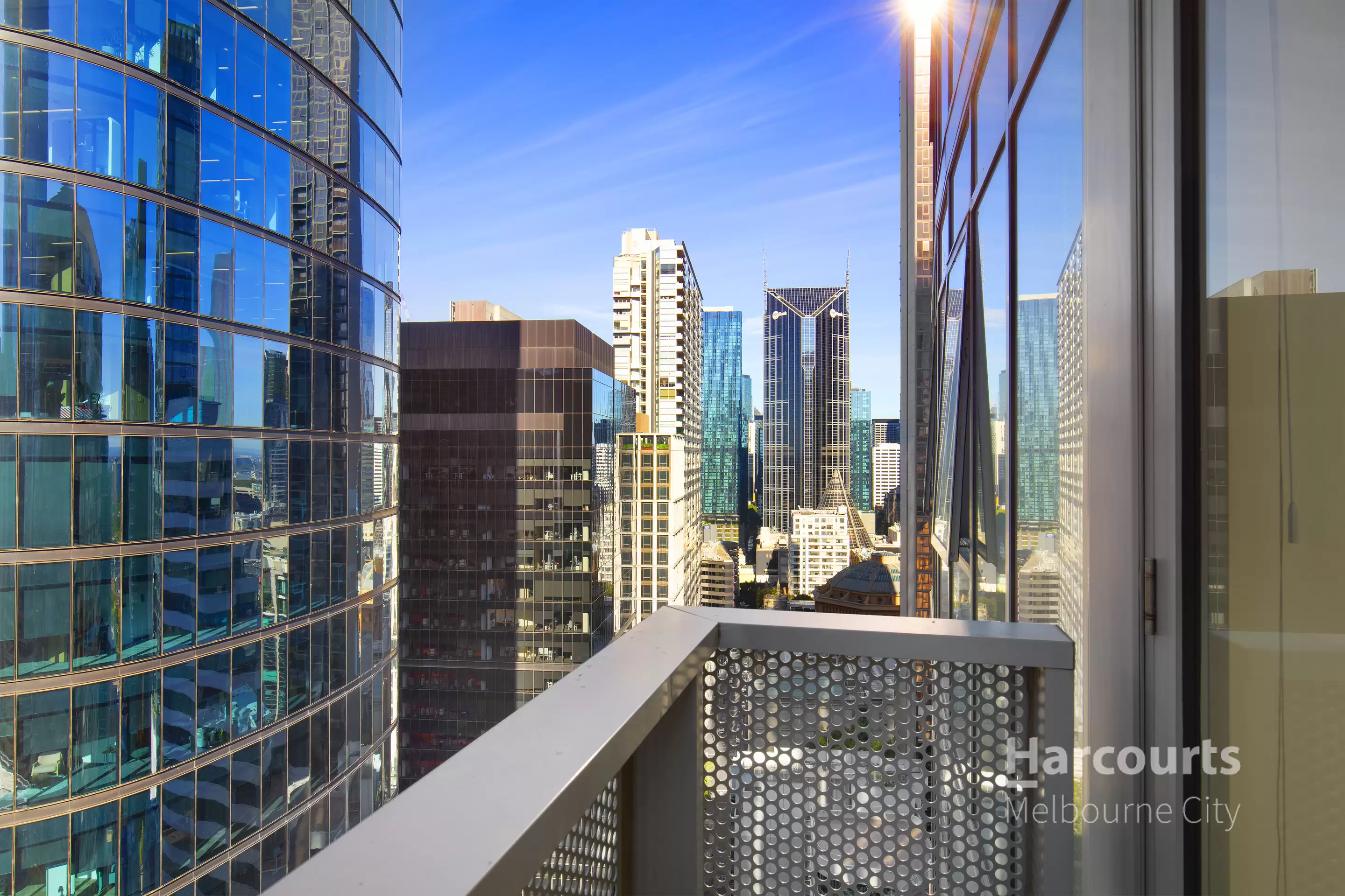 2501 & 32P/8 Exploration Lane, Melbourne Leased by Harcourts Melbourne City - image 3