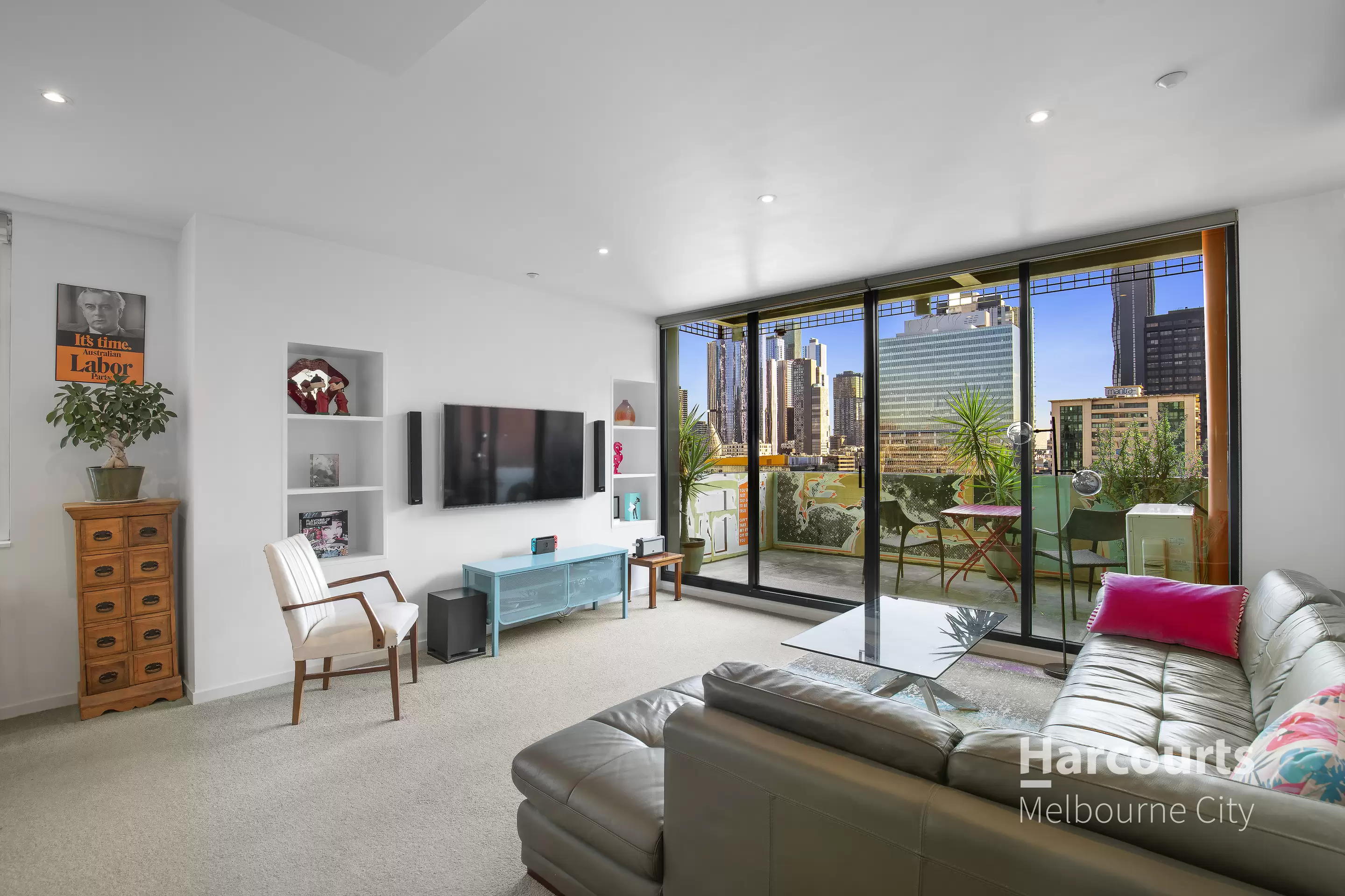 1009/118 Russell Street, Melbourne Leased by Harcourts Melbourne City - image 3