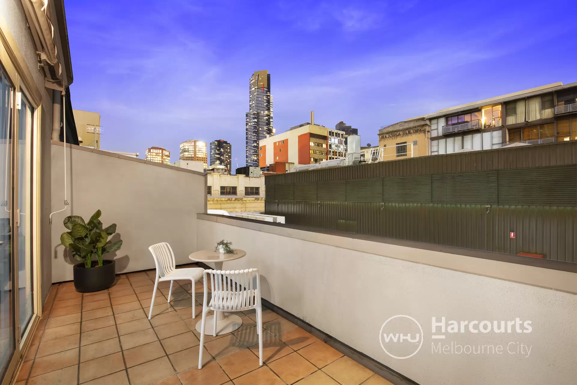 512/238 Flinders Lane, Melbourne Sold by Harcourts Melbourne City - image 1