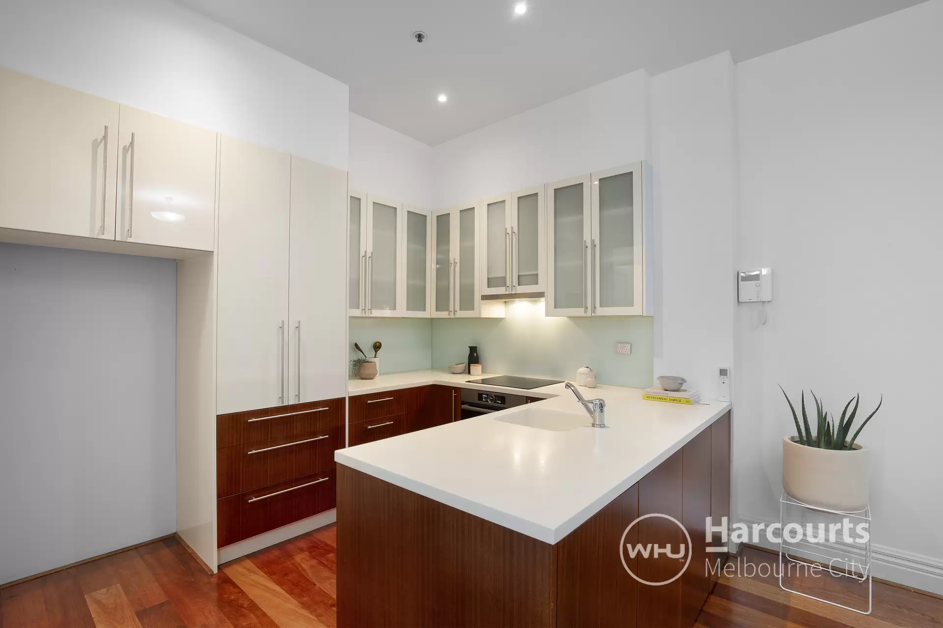 512/238 Flinders Lane, Melbourne Sold by Harcourts Melbourne City - image 1