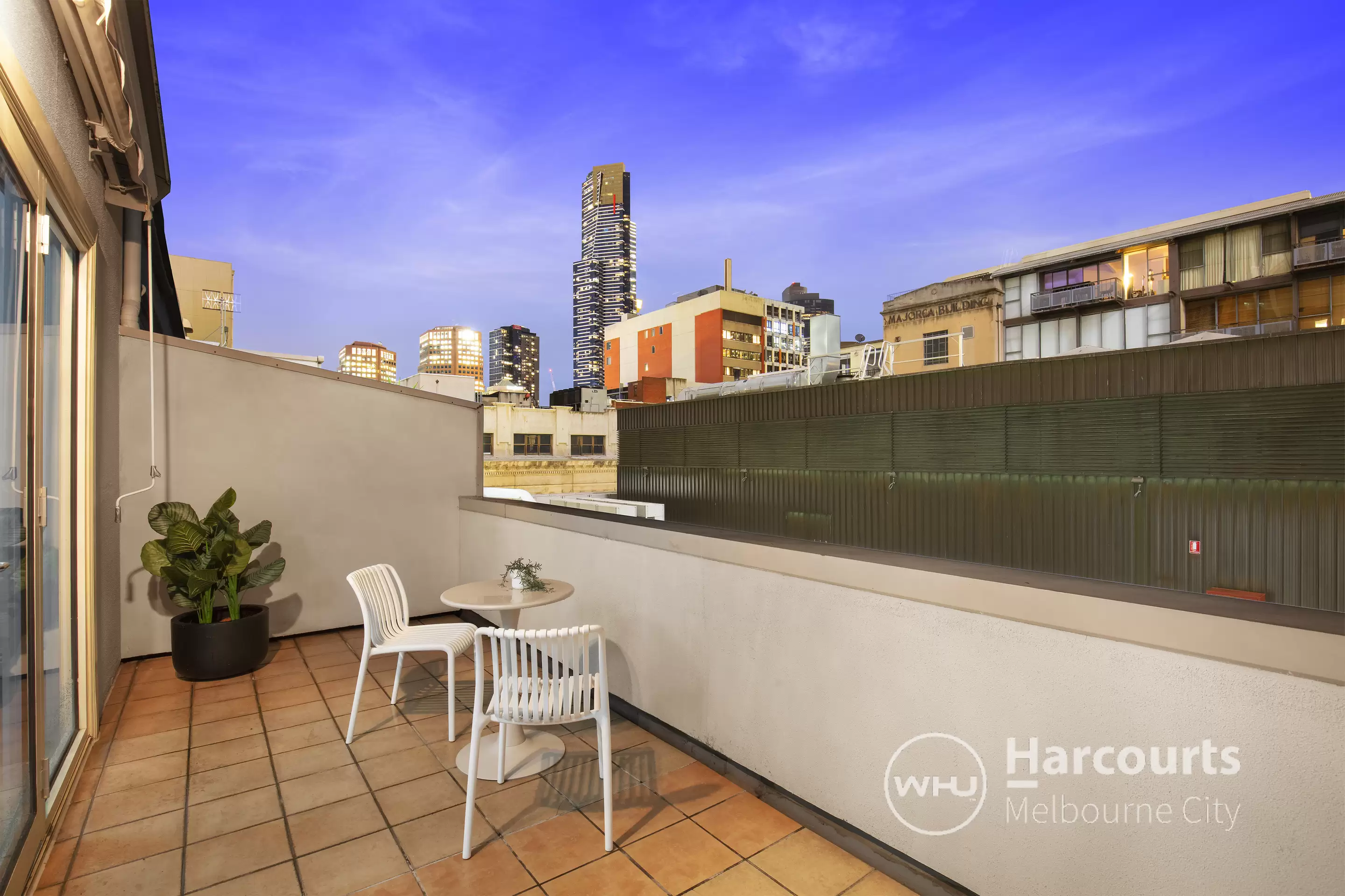 512/238 Flinders Lane, Melbourne Sold by Harcourts Melbourne City - image 3