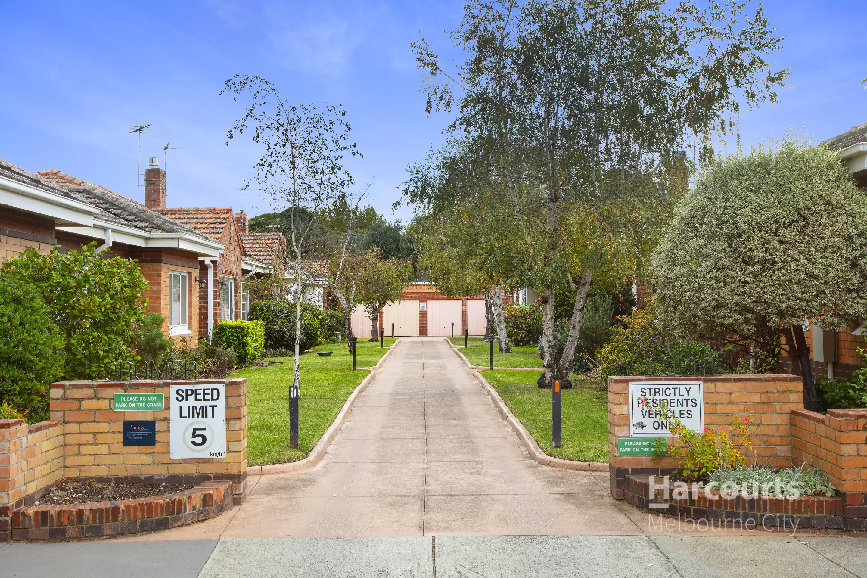 14/22-24 Kingsley Street, Elwood Leased by Harcourts Melbourne City - image 1
