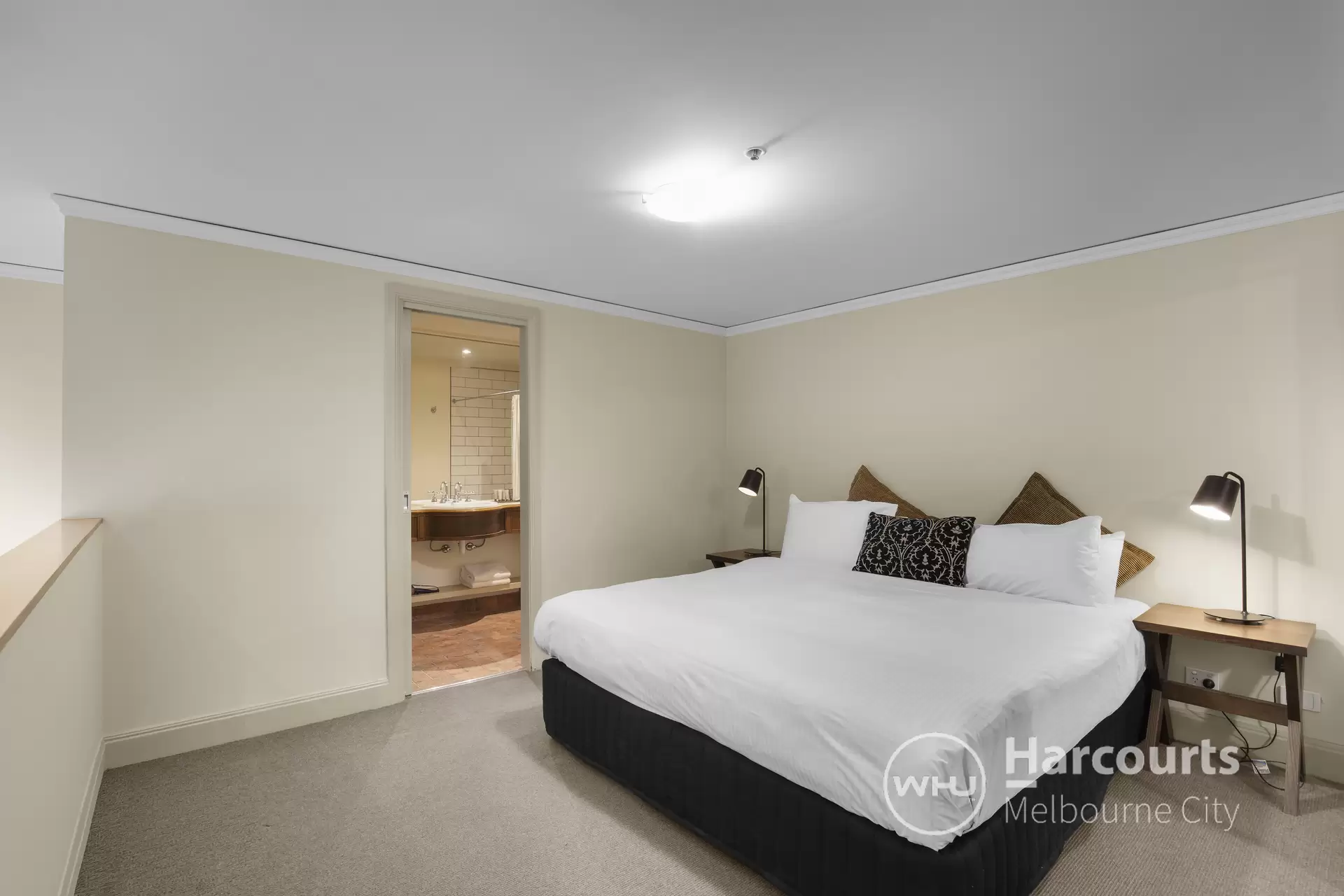 413/33-71 Spencer Street, Melbourne Sold by Harcourts Melbourne City - image 1