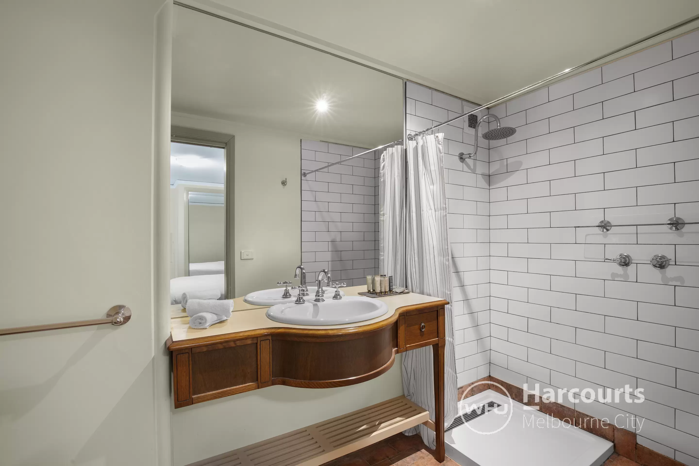 413/33-71 Spencer Street, Melbourne Sold by Harcourts Melbourne City - image 5