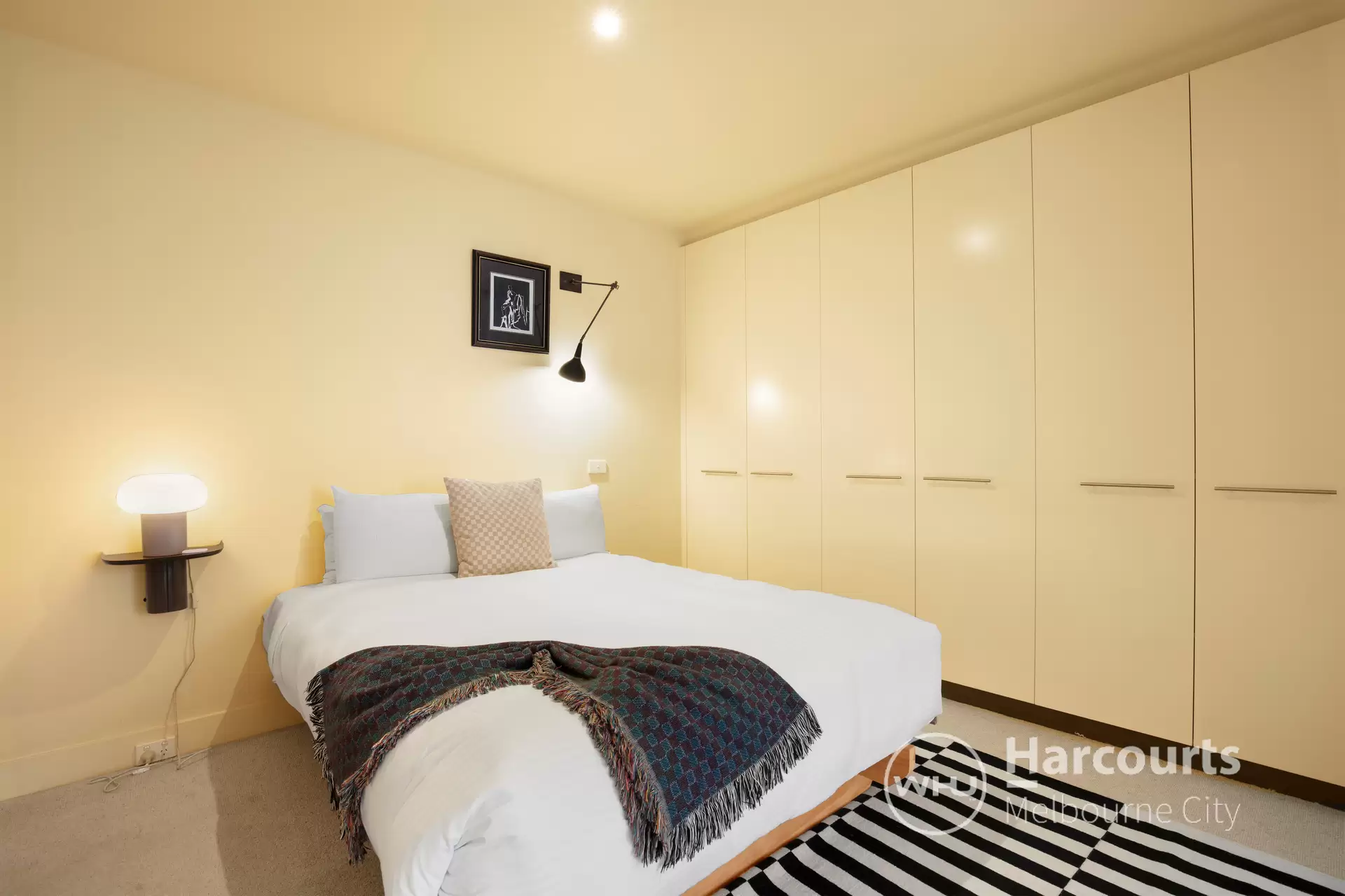 23/243 Collins Street, Melbourne Sold by Harcourts Melbourne City - image 1