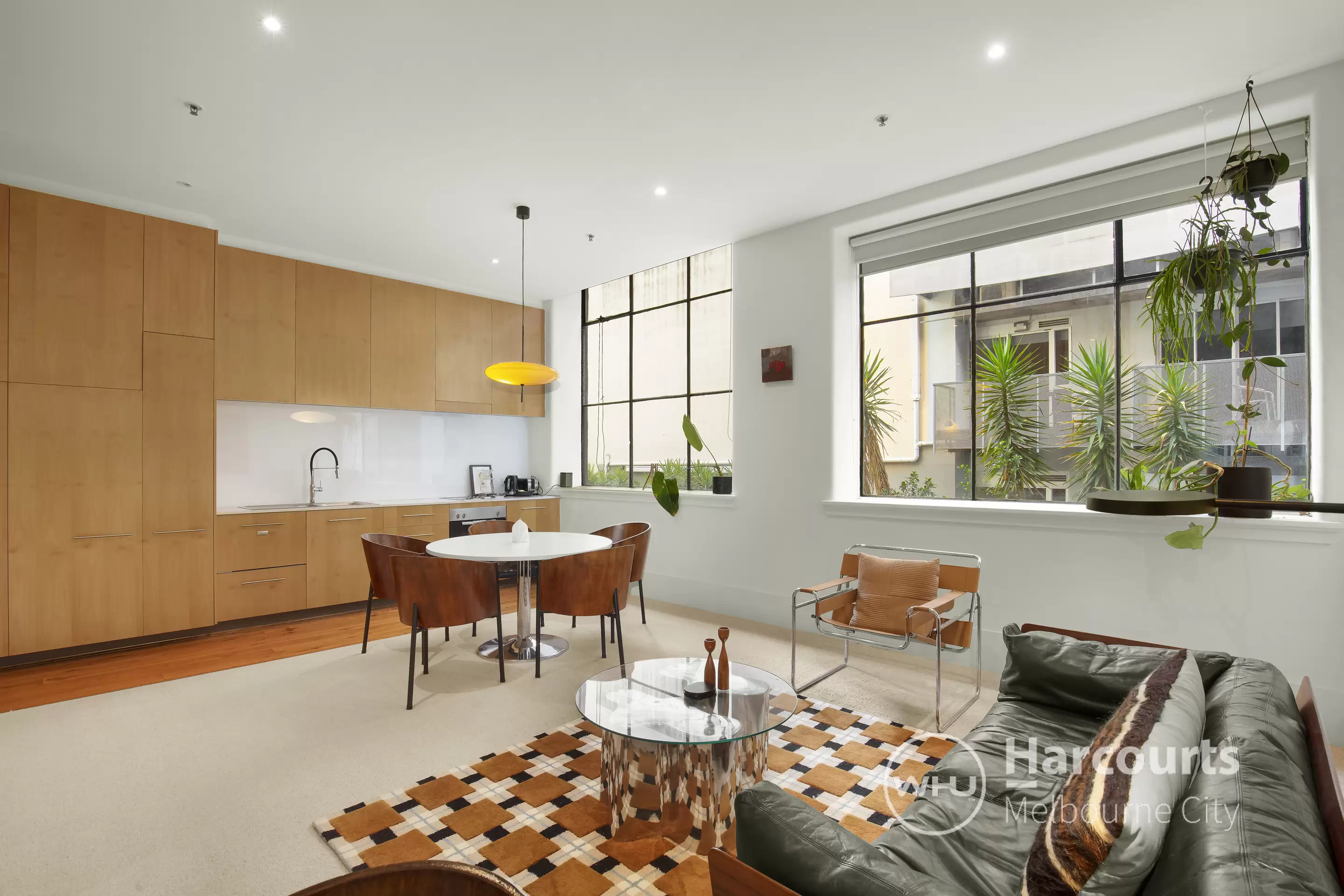23/243 Collins Street, Melbourne Sold by Harcourts Melbourne City - image 1