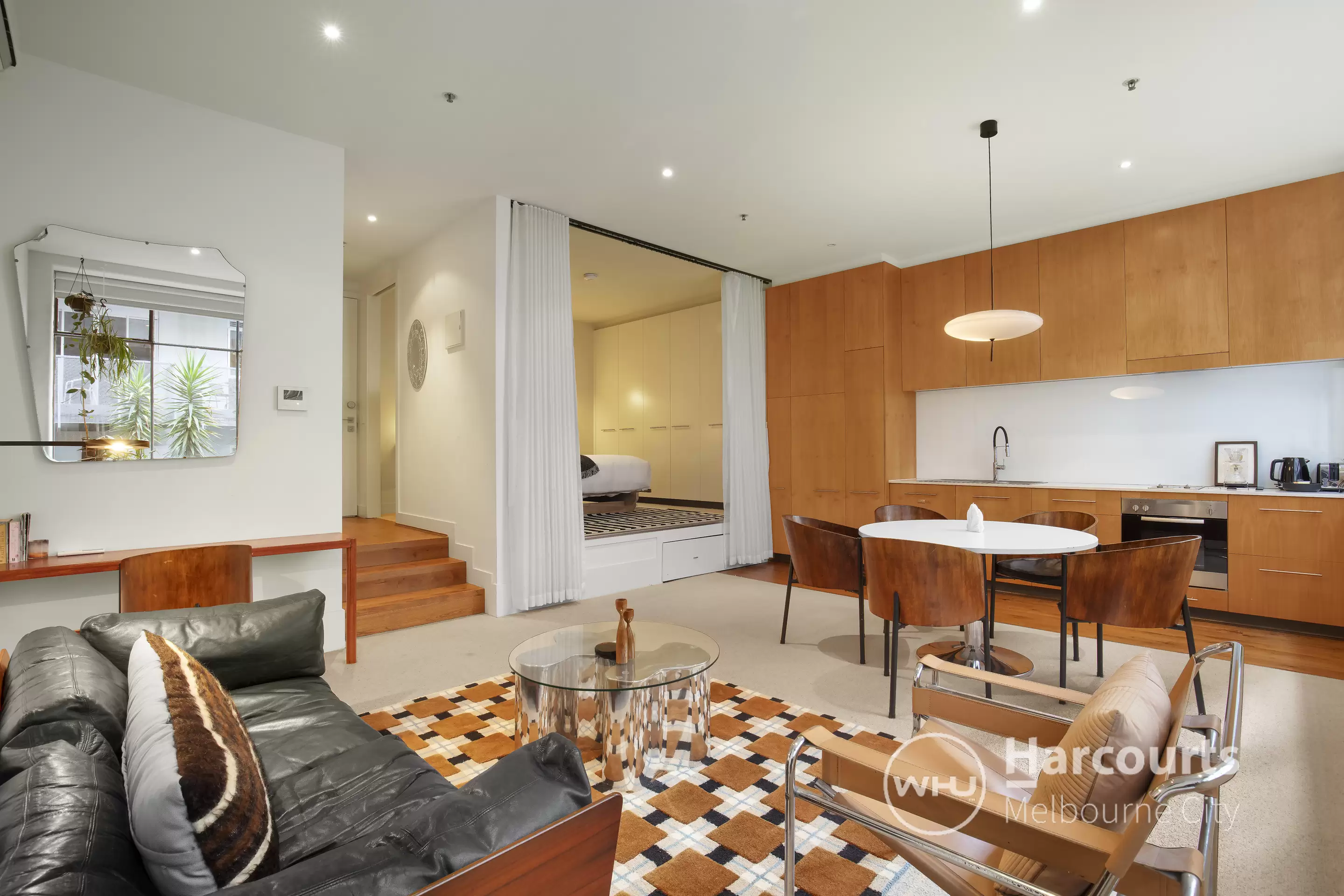 23/243 Collins Street, Melbourne Sold by Harcourts Melbourne City - image 3