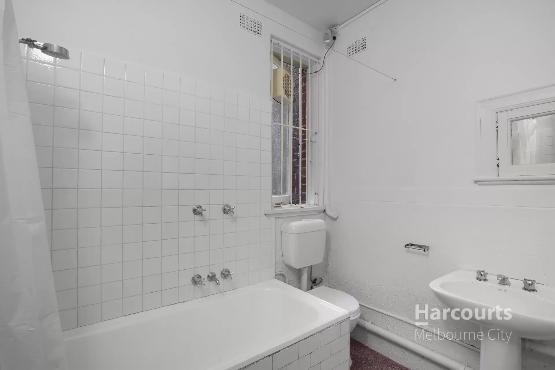 2/16 Arnold Street, South Yarra Leased by Harcourts Melbourne City - image 1
