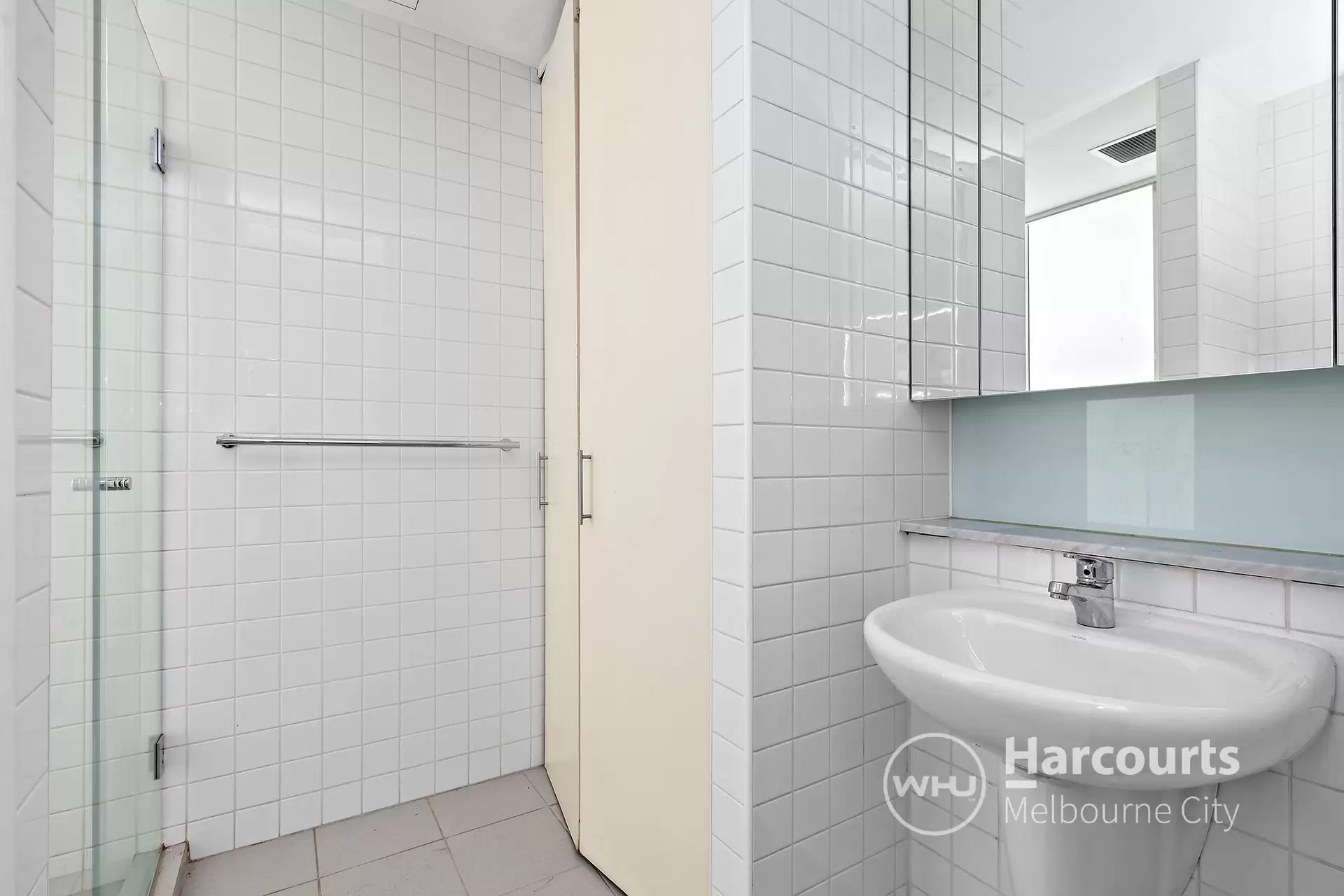 28/187 Collins Street, Melbourne Leased by Harcourts Melbourne City - image 1