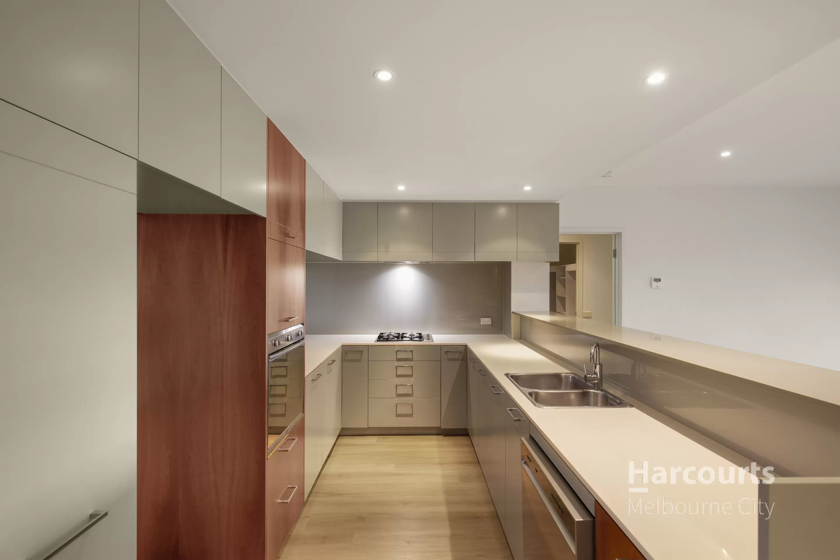 13/15 Liardet Street, Port Melbourne Leased by Harcourts Melbourne City - image 3