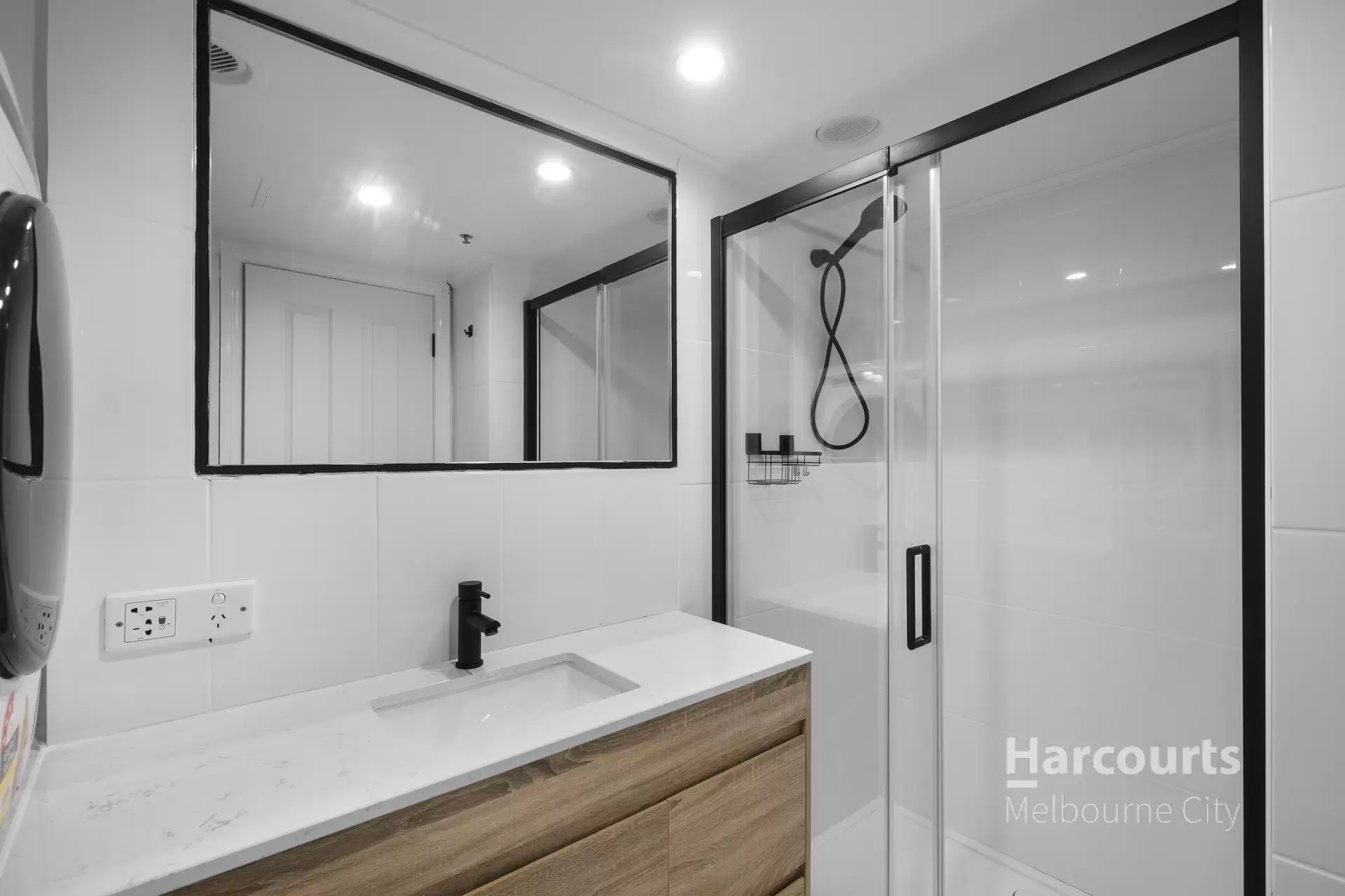 105/318 Little Bourke Street, Melbourne Leased by Harcourts Melbourne City - image 1
