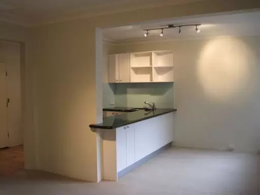 1/187 George Street, East Melbourne Leased by Harcourts Melbourne City