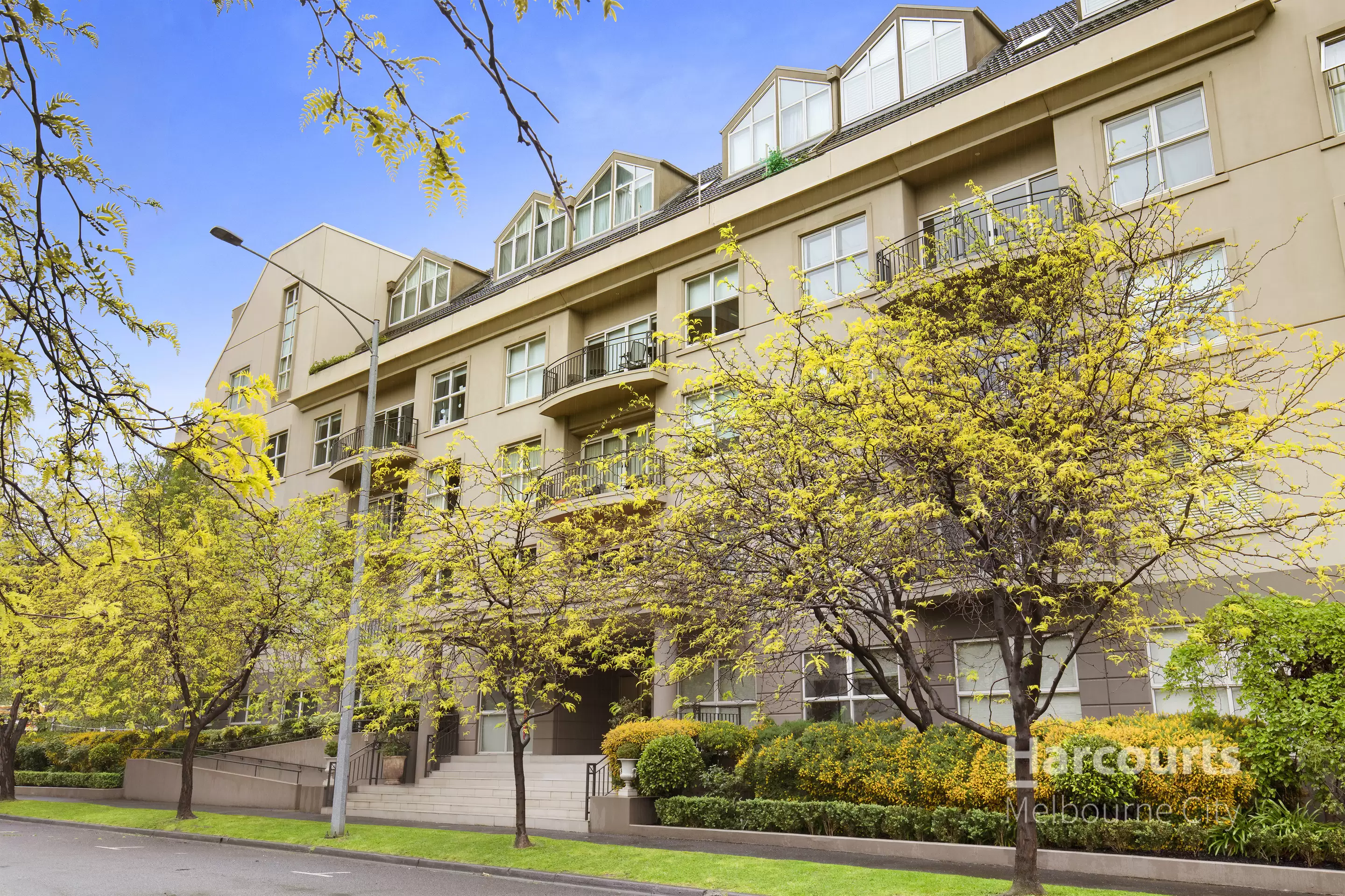 401/26 Queens Road, Melbourne Leased by Harcourts Melbourne City - image 5