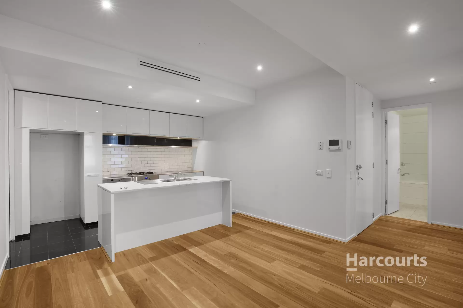 603/217 A'Beckett Street, Melbourne Leased by Harcourts Melbourne City - image 1