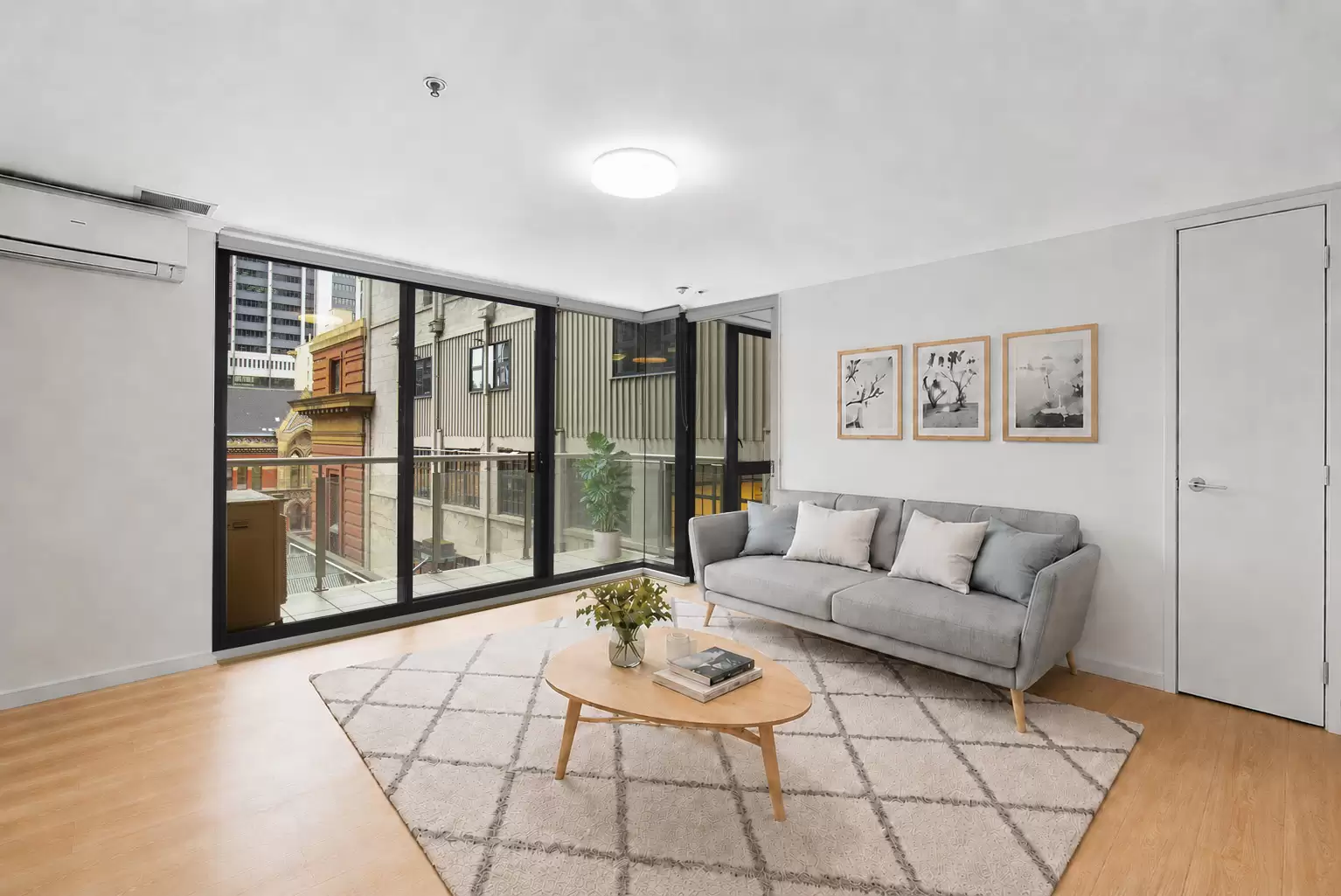 603/668 Bourke Street, Melbourne Sold by Harcourts Melbourne City - image 3