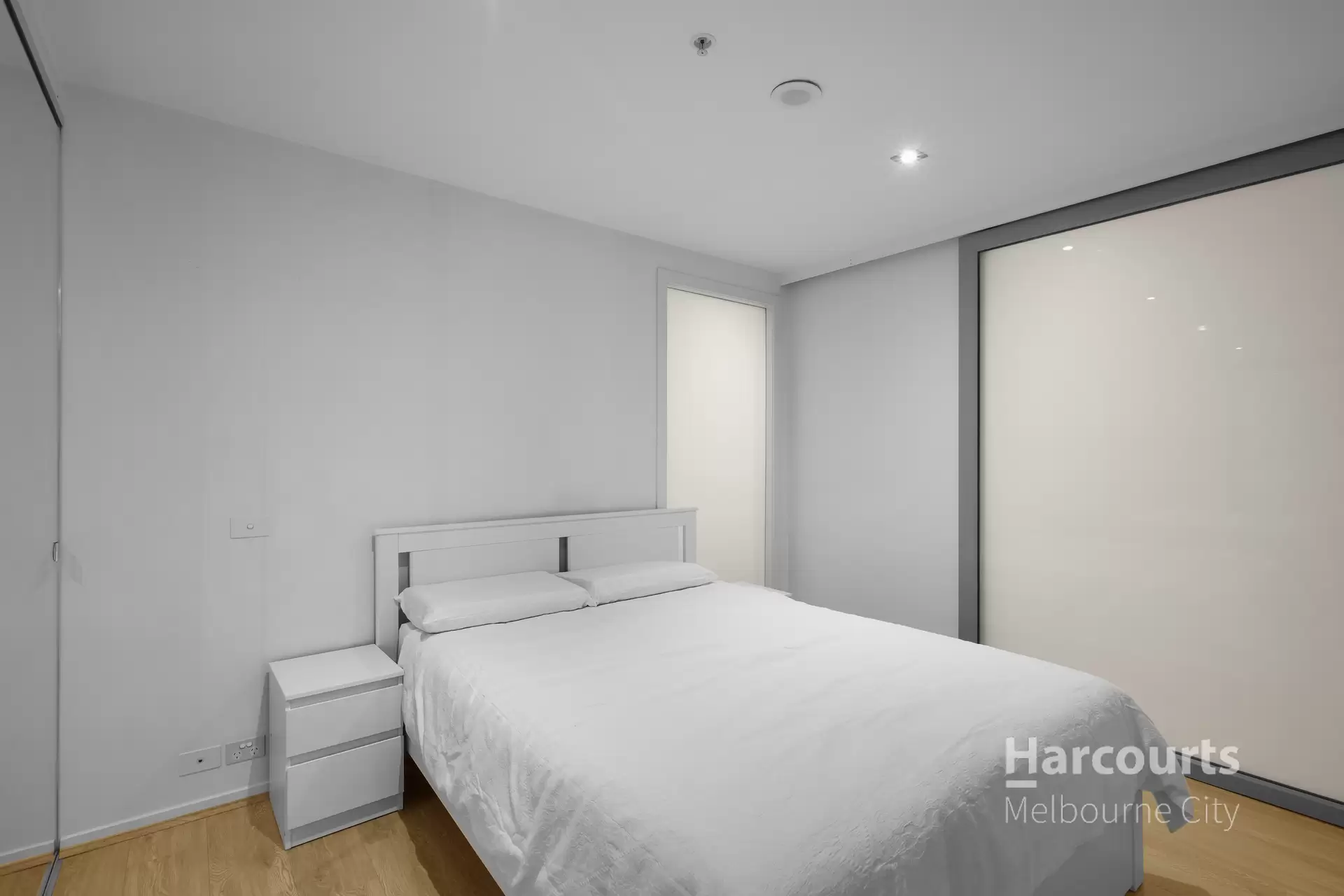 2003/8 Downie Street, Melbourne Leased by Harcourts Melbourne City - image 1