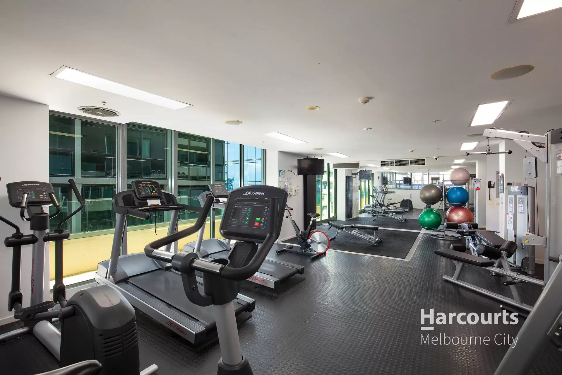 2003/8 Downie Street, Melbourne Leased by Harcourts Melbourne City - image 1