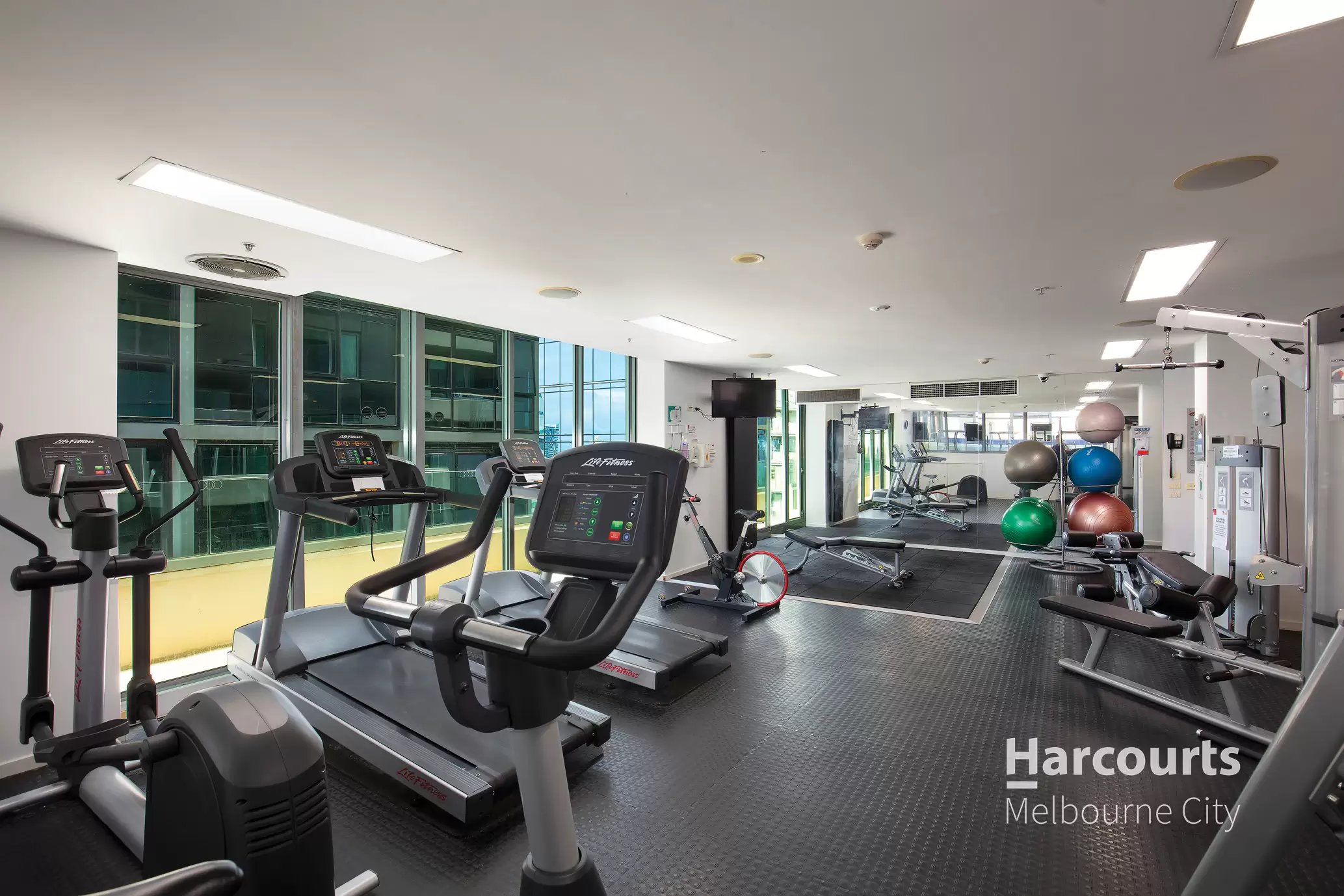 2003/8 Downie Street, Melbourne Leased by Harcourts Melbourne City - image 7