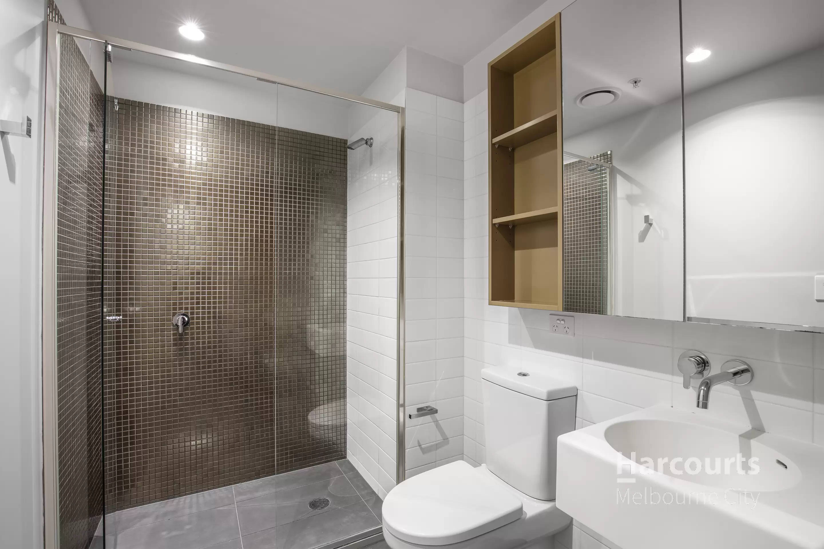 2310/33 MacKenzie Street, Melbourne Leased by Harcourts Melbourne City - image 4