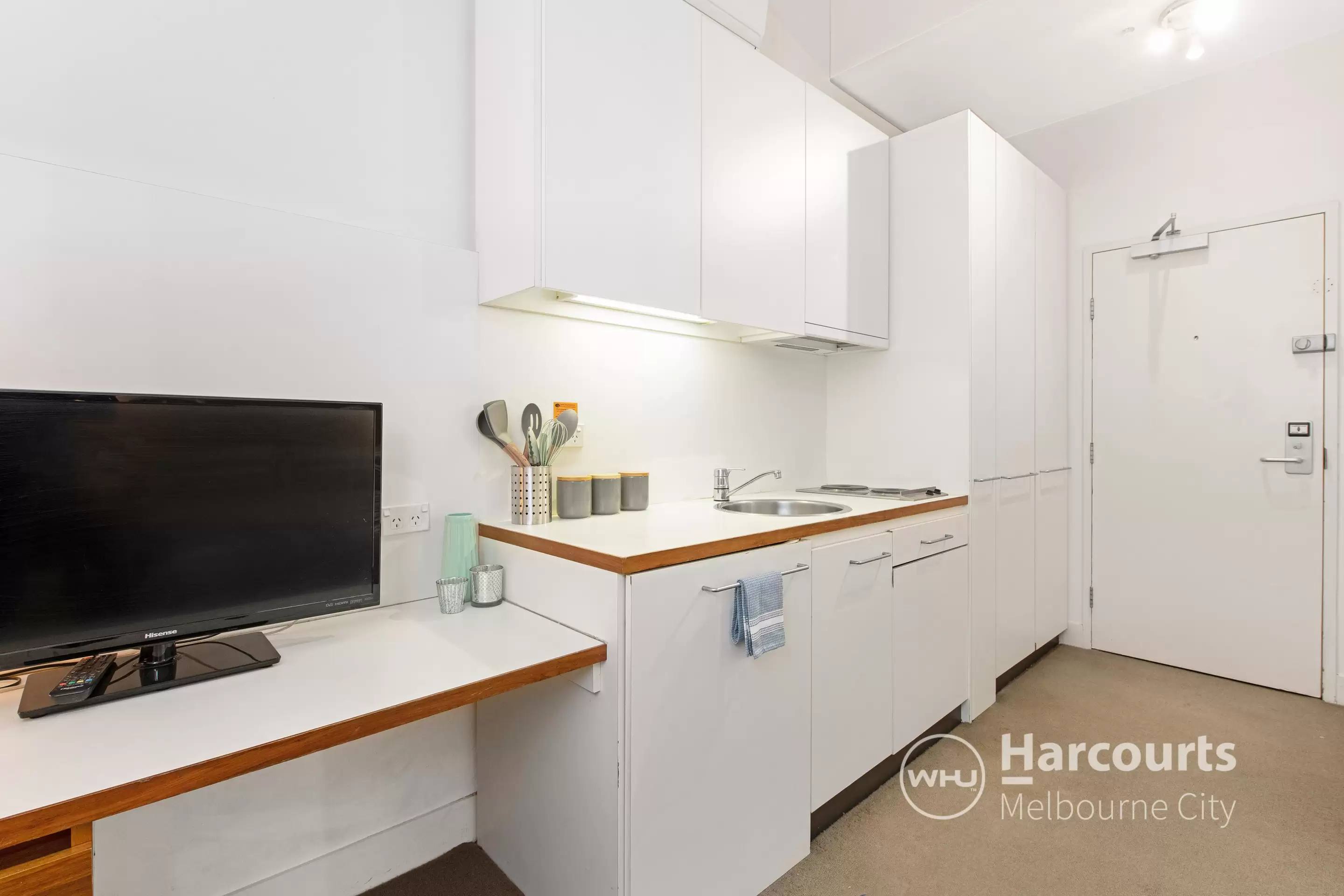 205/18-20 Bank Place, Melbourne For Lease by Harcourts Melbourne City - image 4