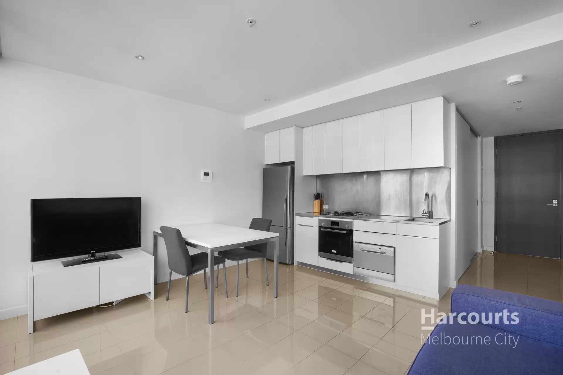 907/20-26 Coromandel Place, Melbourne For Lease by Harcourts Melbourne City - image 1