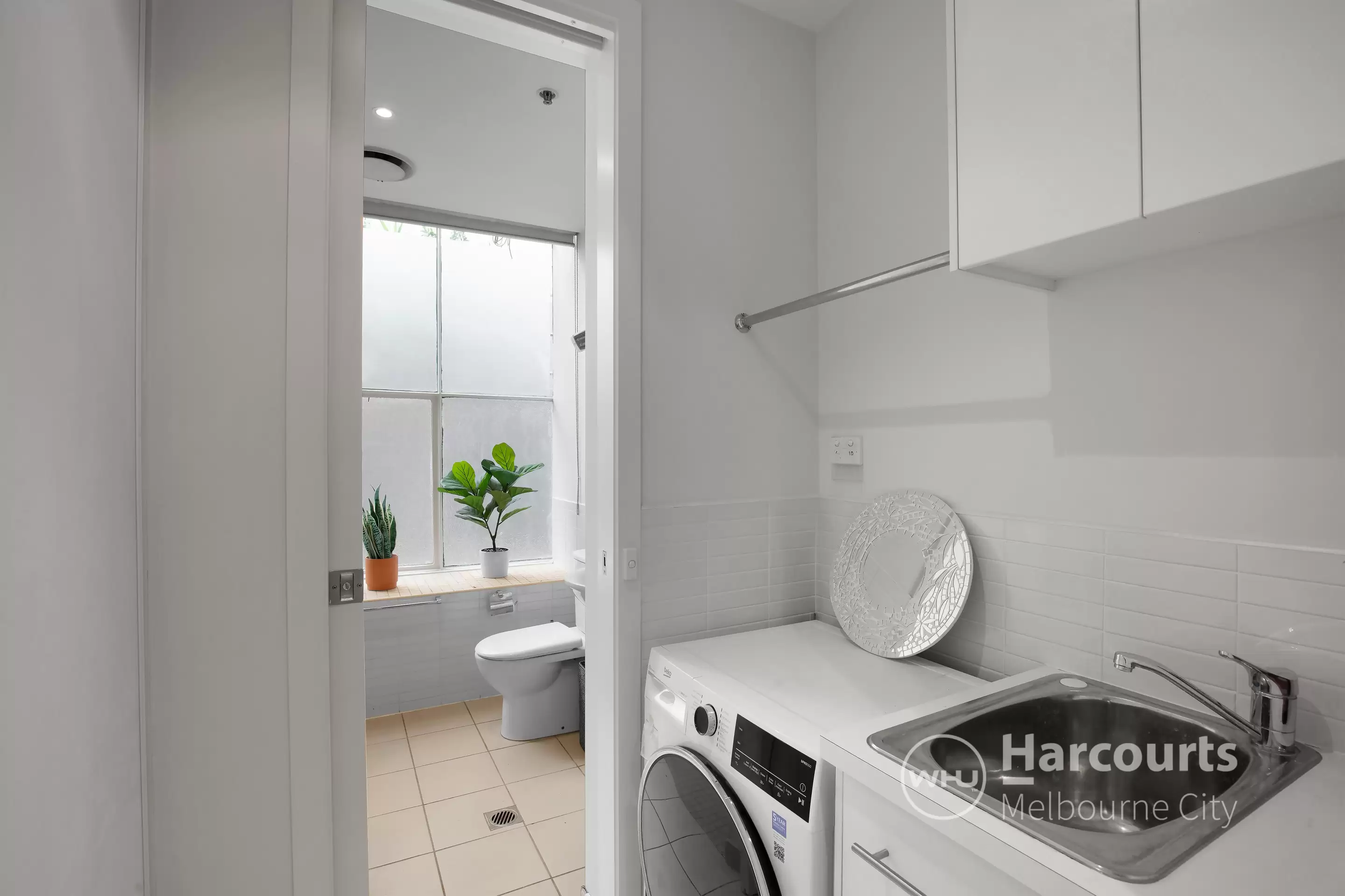 102/243 Collins Street, Melbourne Leased by Harcourts Melbourne City - image 5
