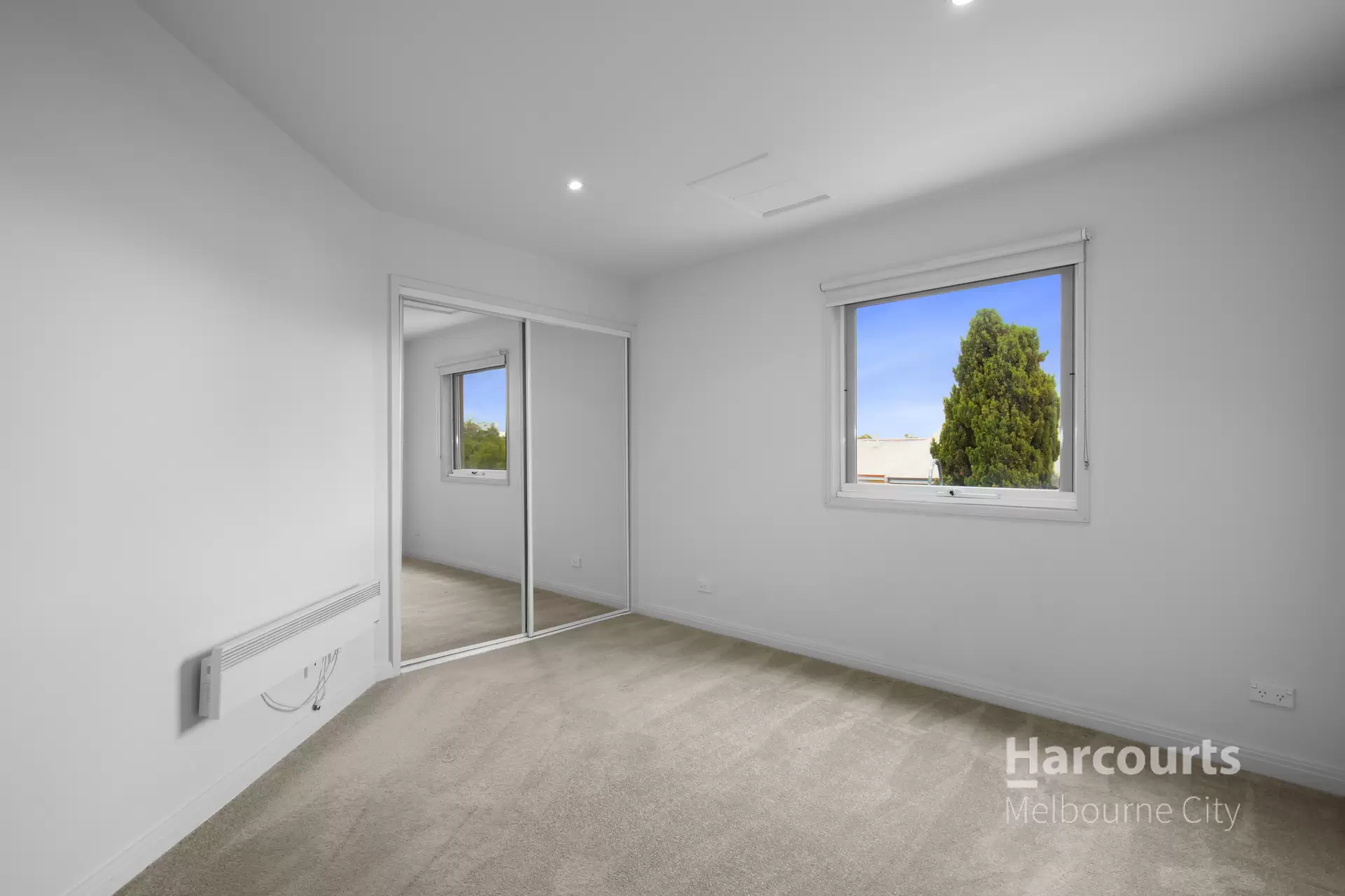 11/33 Princes Street, Port Melbourne For Lease by Harcourts Melbourne City - image 1