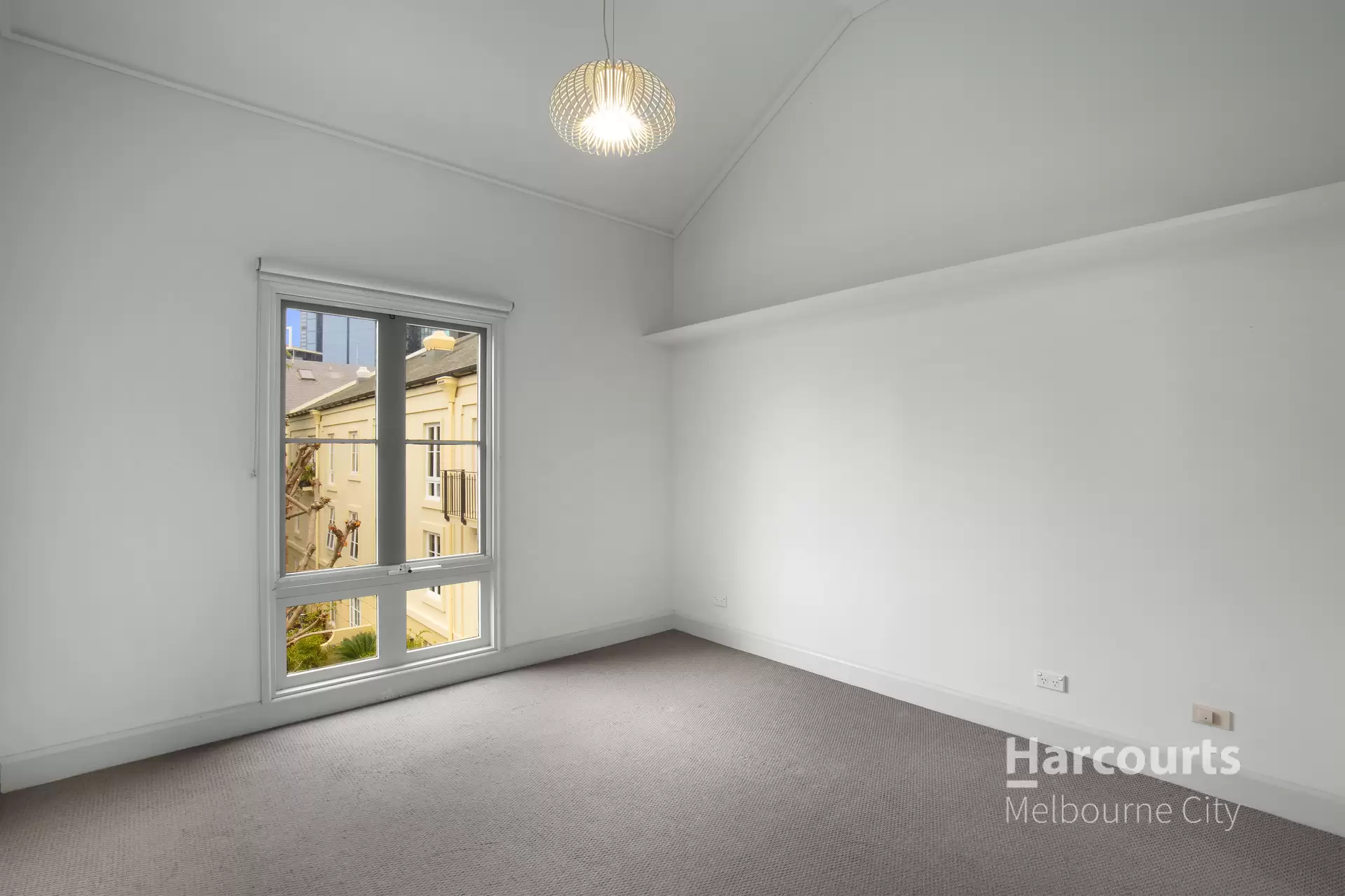 12/8 Wellington Crescent, East Melbourne For Lease by Harcourts Melbourne City - image 1