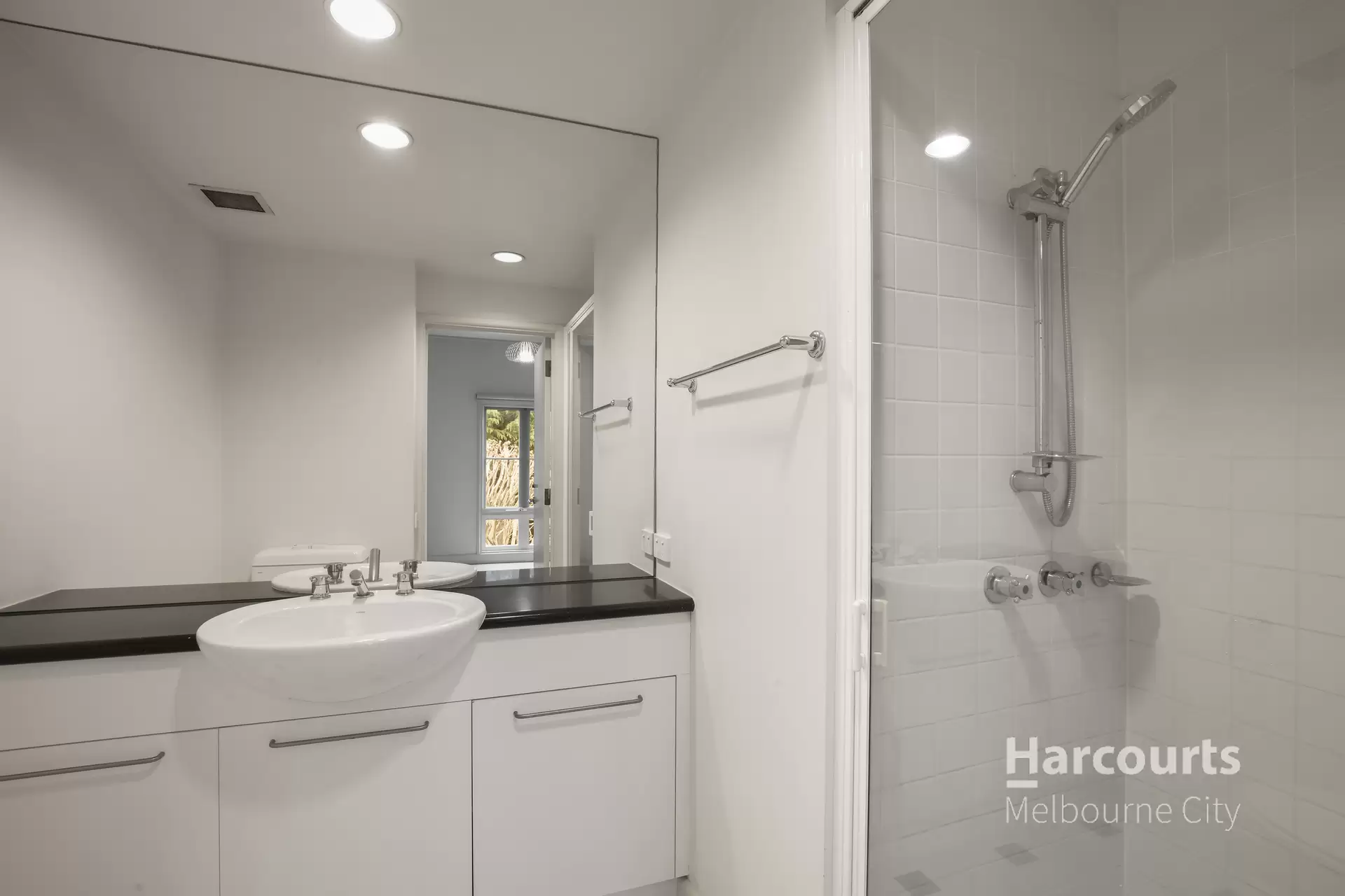 12/8 Wellington Crescent, East Melbourne For Lease by Harcourts Melbourne City - image 1
