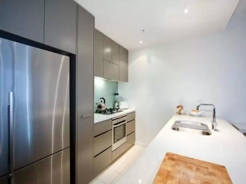 718/55 Queens Road, Melbourne Leased by Harcourts Melbourne City - image 1