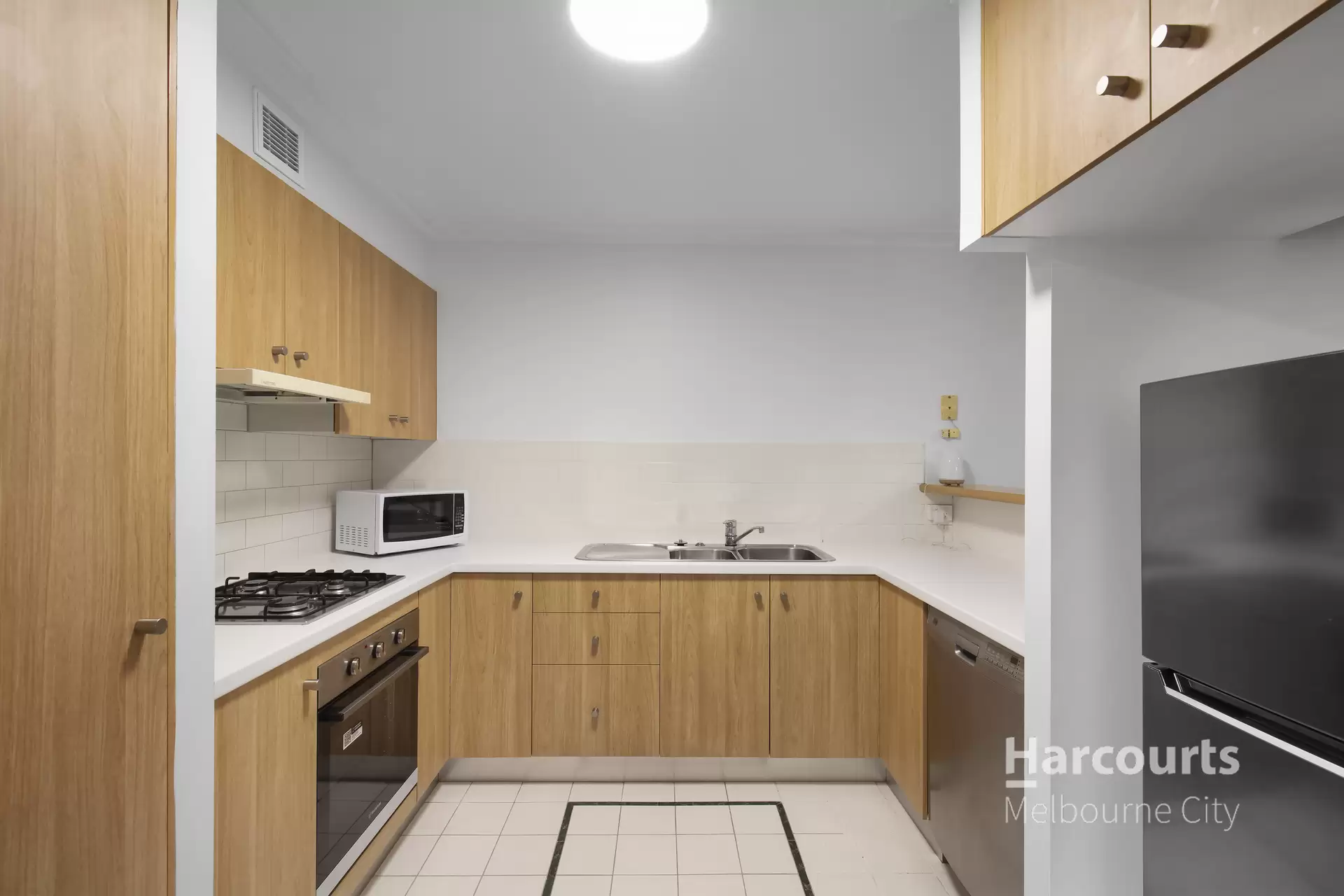 14/190 Albert Street, East Melbourne For Lease by Harcourts Melbourne City - image 1