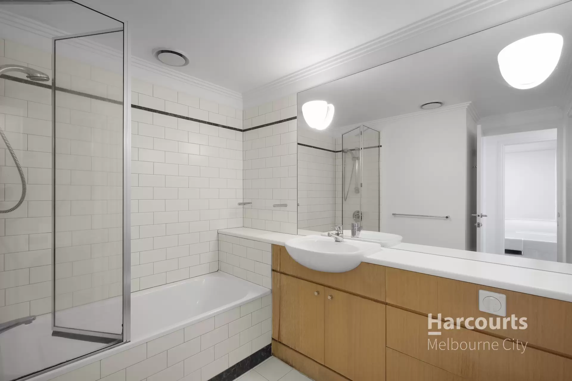 14/190 Albert Street, East Melbourne For Lease by Harcourts Melbourne City - image 1