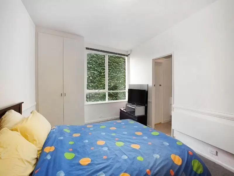 211/25 Hotham Street, East Melbourne Leased by Harcourts Melbourne City - image 2