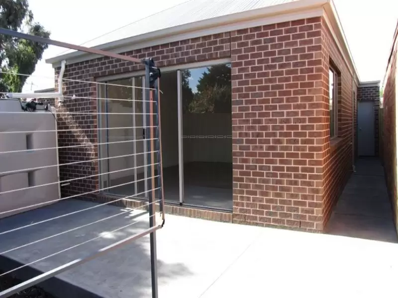 5 Oldfield Street, Sunshine West Leased by Harcourts Melbourne City - image 8