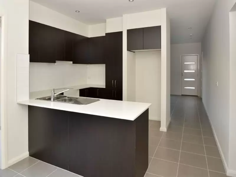 1/19 Rockbank Road, Ardeer Leased by Harcourts Melbourne City - image 3