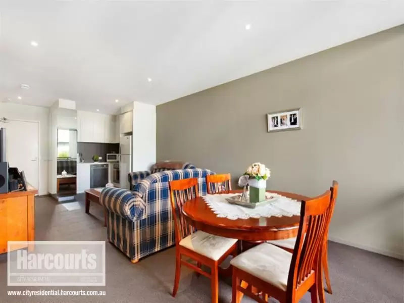 310/163 Inkerman Street, St Kilda Leased by Harcourts Melbourne City - image 2