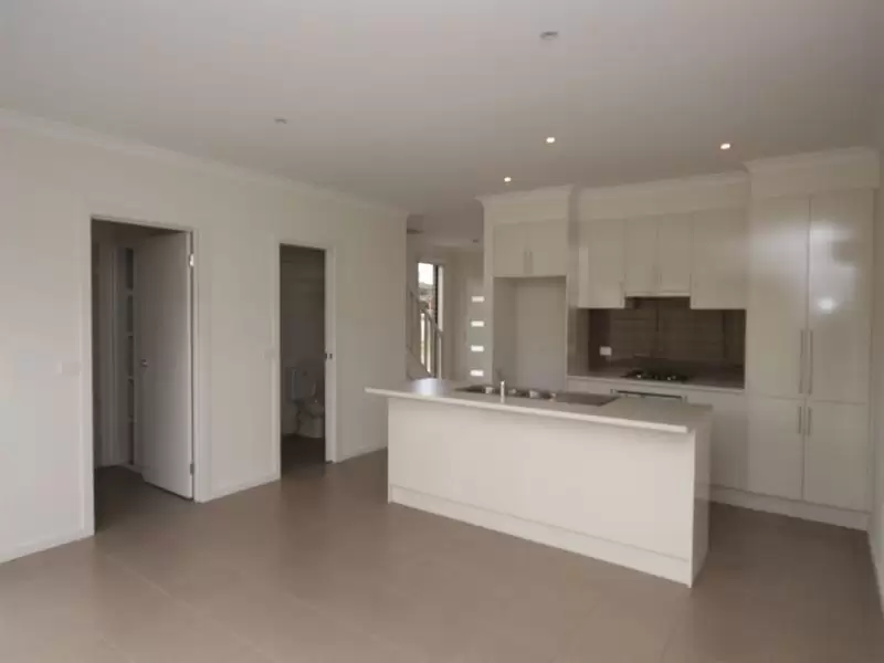 13 Berry Street, Sunshine North Leased by Harcourts Melbourne City - image 2