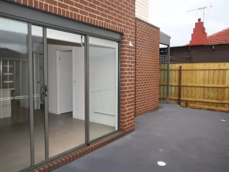 7 Sophia Street, Sunshine West Leased by Harcourts Melbourne City - image 3
