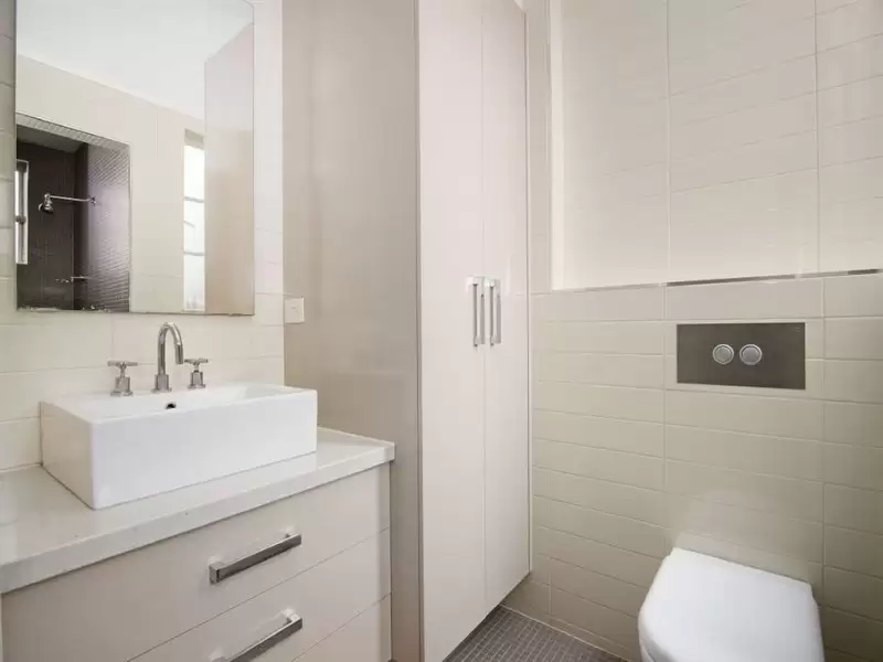 16/29 George Street, East Melbourne Leased by Harcourts Melbourne City - image 5