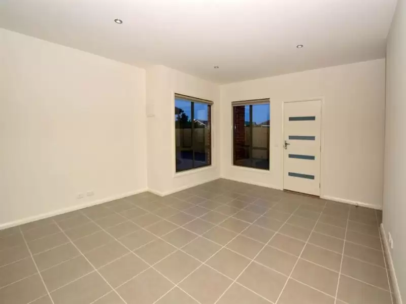 4/19 Rockbank Road, Ardeer Leased by Harcourts Melbourne City - image 4