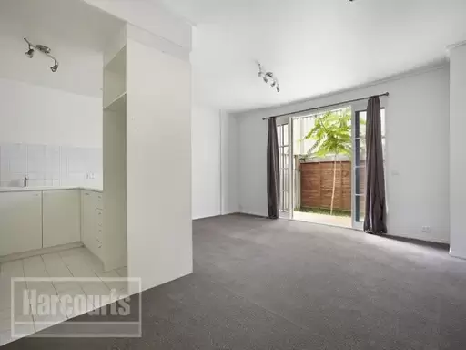 14/151 Fitzroy Street, St Kilda Leased by Harcourts Melbourne City