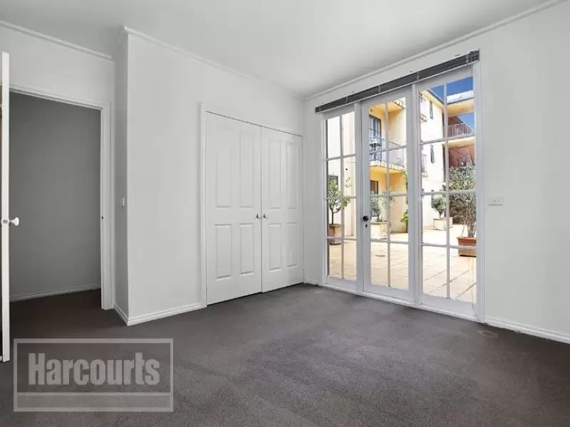 14/151 Fitzroy Street, St Kilda Leased by Harcourts Melbourne City - image 2