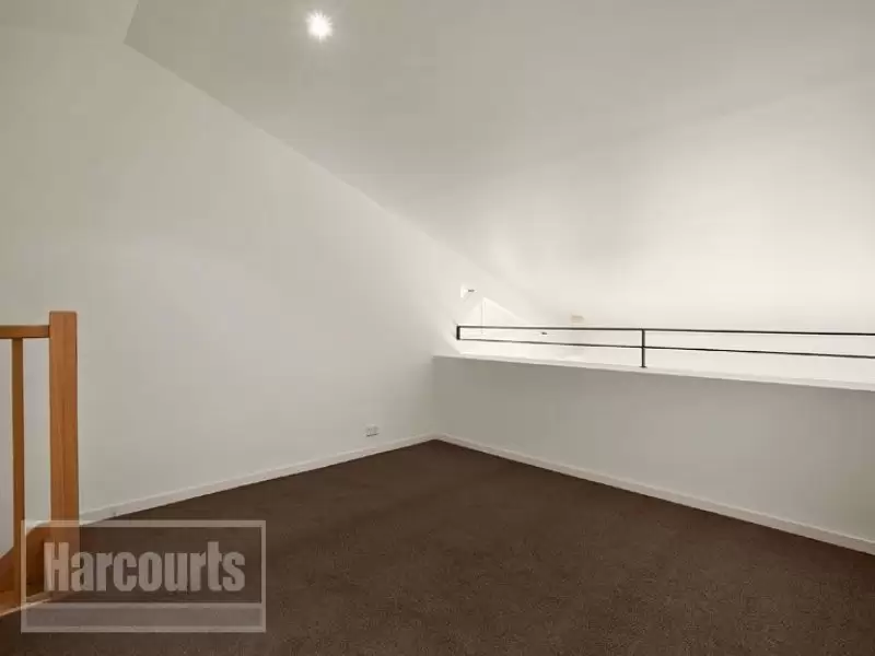 11/6 Anthony Street, Melbourne Leased by Harcourts Melbourne City - image 4