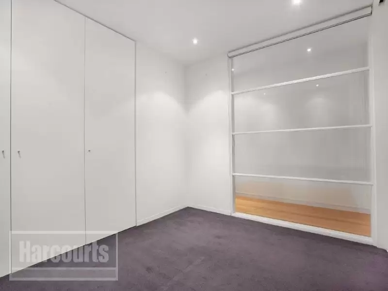 304/16 Liverpool Street, Melbourne Leased by Harcourts Melbourne City - image 2