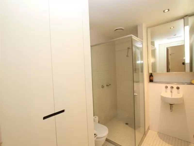 105/1 Danks Street West, Port Melbourne Leased by Harcourts Melbourne City - image 6