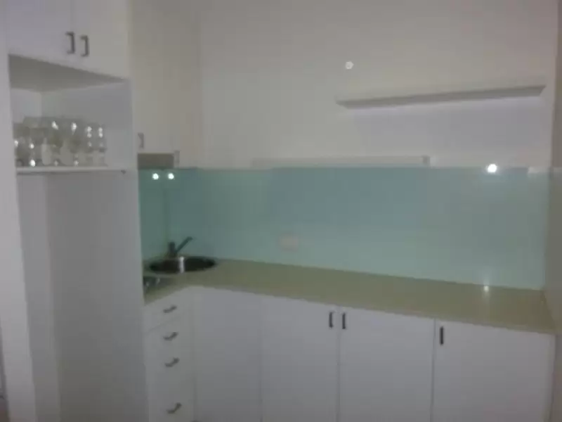 110/25 Hotham Street, East Melbourne Leased by Harcourts Melbourne City - image 2